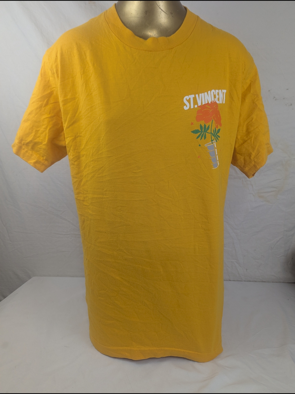 St. Vincent Kicking And Screaming Yellow Graphic Tee Shirt Medium Unisex